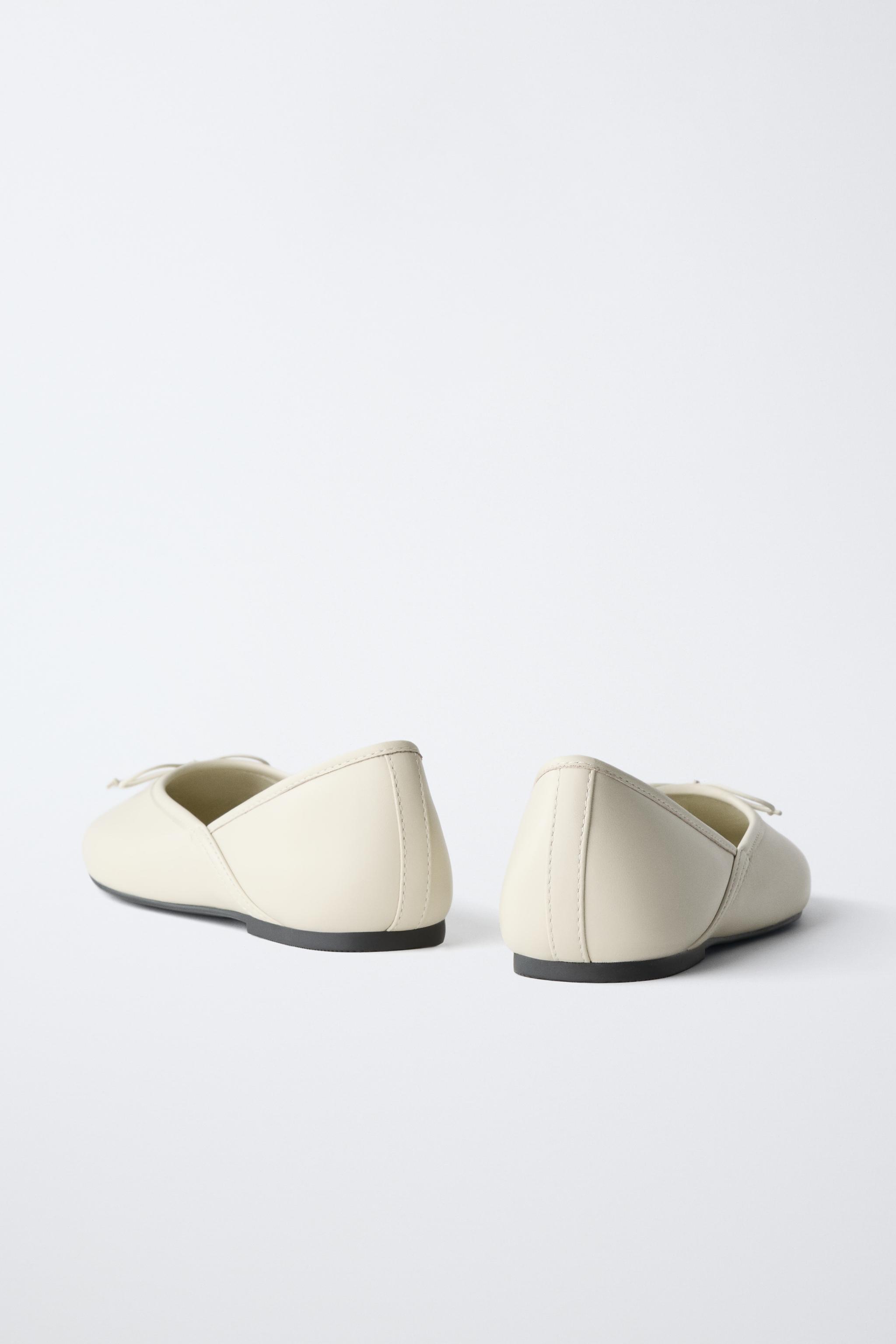 LEATHER BALLET FLATS